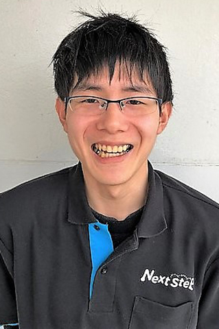 井出 華月晃