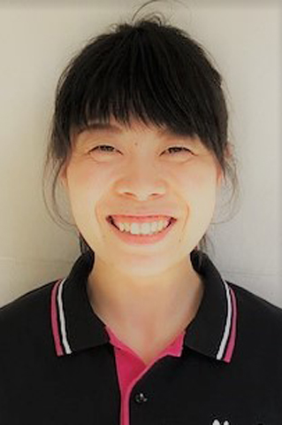 兼平 麻衣